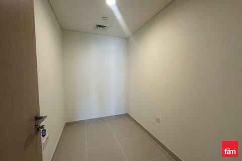 Купить квартиру в Дубае: 3 спальни, 149.9м², № 95443 - фото 11