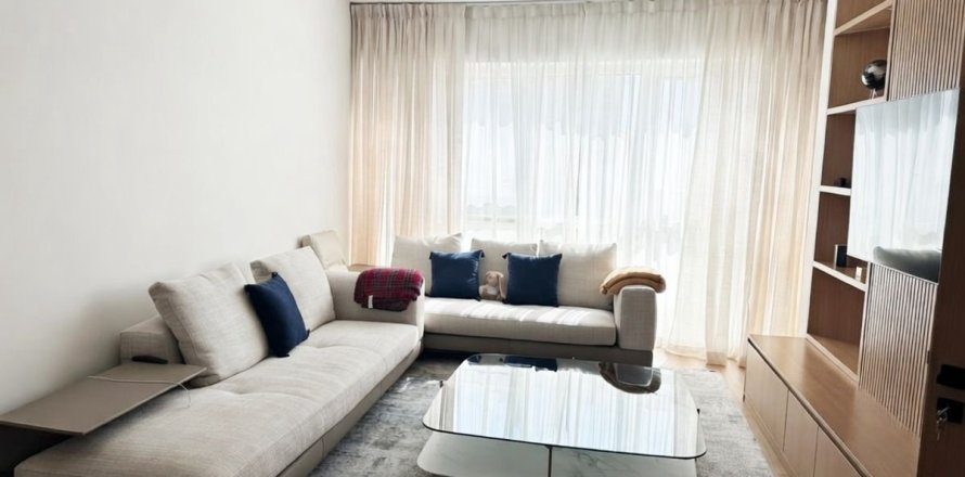 Appartement à Dubai, 1 chambre, 71.5 m², № 95441