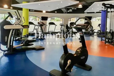 Снять в аренду квартиру в Джумейра Бич Резиденс, Дубай: 2 спальни, 122.32909622м², № 72566 - фото 15