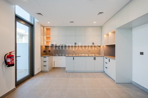 Adosado en Ruba, Arabian Ranches 3, Dubai, 3 dormitorios, 145.84934873 m², № 72568 - foto 17