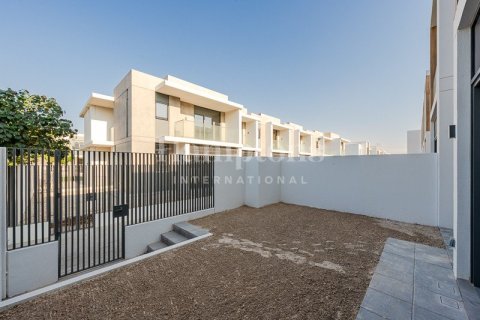 Adosado en Ruba, Arabian Ranches 3, Dubai, 3 dormitorios, 145.84934873 m², № 72568 - foto 18