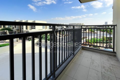 Villa en Dubai Hills Estate, Dubai, 5 dormitorios, 254.1 m², № 18233 - foto 15