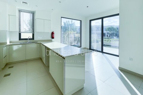 Villa en Dubai Hills Estate, Dubai, 5 dormitorios, 254.1 m², № 18233 - foto 6