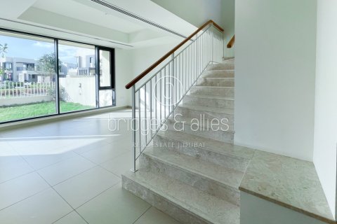 Villa en Dubai Hills Estate, Dubai, 5 dormitorios, 254.1 m², № 18233 - foto 11