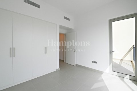 Townhouse in Arabian Ranches 2, Dubai 3 bedrooms, 189.02044380 sq.m. № 18239 - photo 12