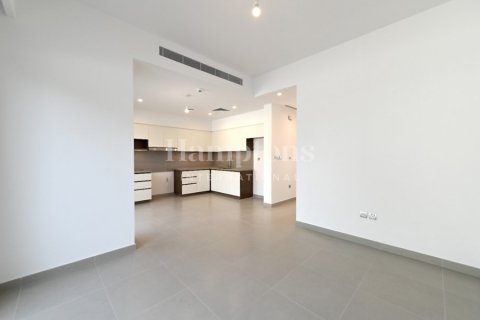 Townhouse in Arabian Ranches 2, Dubai 3 bedrooms, 189.02044380 sq.m. № 18239 - photo 2