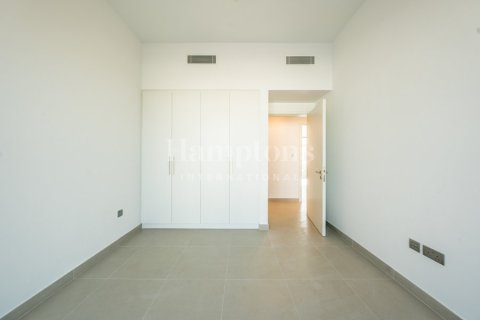 Townhouse in Arabian Ranches 2, Dubai 3 bedrooms, 189.02044380 sq.m. № 18239 - photo 13