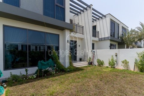 Villa en Dubai Hills Estate, Dubai, 4 dormitorios, 227.3 m², № 18234 - foto 3