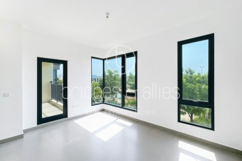 Villa en Dubai Hills Estate, Dubai, 4 dormitorios, 227.3 m², № 18234 - foto 4