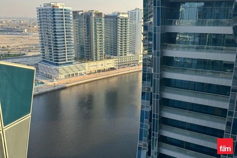 Apartment in Business Bay, Dubai 2 bedrooms, 148 sq.m. № 84241 - photo 9