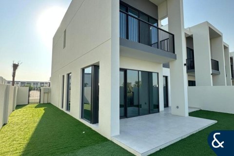 Maison de ville à Motor City, Dubai, 4 chambres, 259 m², № 91137