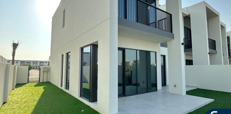 Maison de ville à Motor City, Dubai, 4 chambres, 259 m², № 91137
