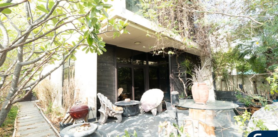 Villa à DAMAC Hills (Akoya by DAMAC), Dubai, 6 chambres, 363 m², № 91144