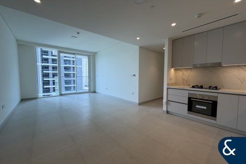Apartment in EMAAR Beachfront, Dubai Harbour, Dubai 2 bedrooms, 111 sq.m. № 91145 - photo 6