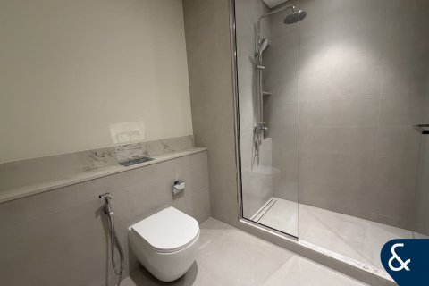 Apartment in EMAAR Beachfront, Dubai Harbour, Dubai 2 bedrooms, 111 sq.m. № 91145 - photo 7