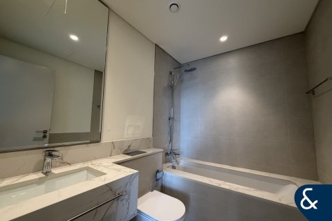 Apartment in EMAAR Beachfront, Dubai Harbour, Dubai 2 bedrooms, 111 sq.m. № 91145 - photo 3