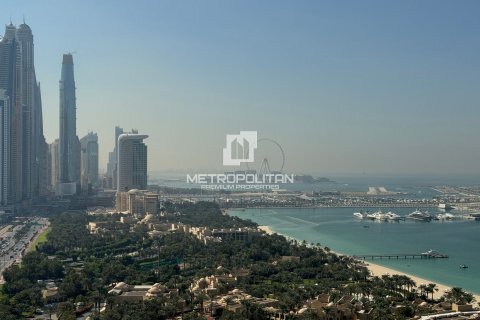 Apartment in Palm Jumeirah, Dubai 2 bedrooms, 164 sq.m. № 74072 - photo 2