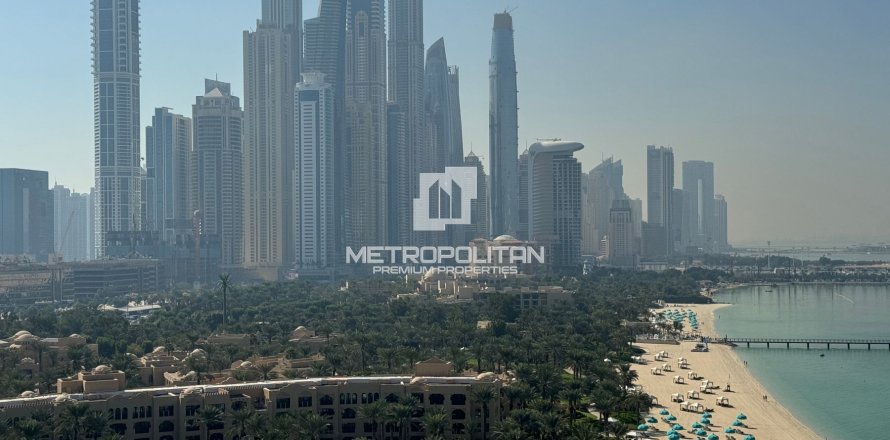 Apartment in Palm Jumeirah, Dubai 2 bedrooms, 164 sq.m. № 74072