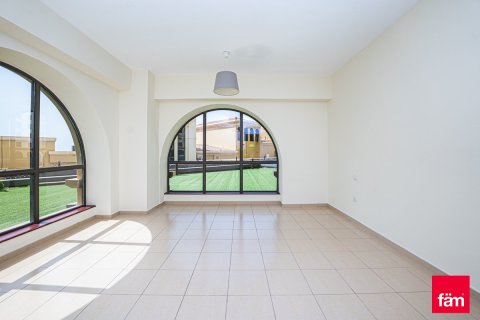 Apartment in Dubai 3 bedrooms, 185.3 sq.m. № 94720 - photo 14