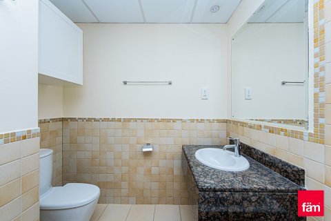 Apartment in Dubai 3 bedrooms, 185.3 sq.m. № 94720 - photo 26