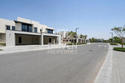 Townhouse in Jebel Ali, Dubai 3 bedrooms, 242.29 sq.m. № 134216 - photo 7
