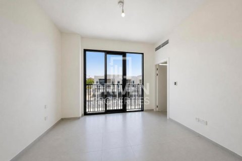 Townhouse in Jebel Ali, Dubai 3 bedrooms, 240.53 sq.m. № 134215 - photo 17