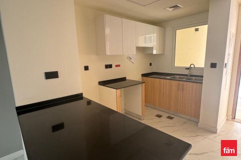 Villa à Dubai, 2 chambres, 133.4 m², № 93446 - photo 3