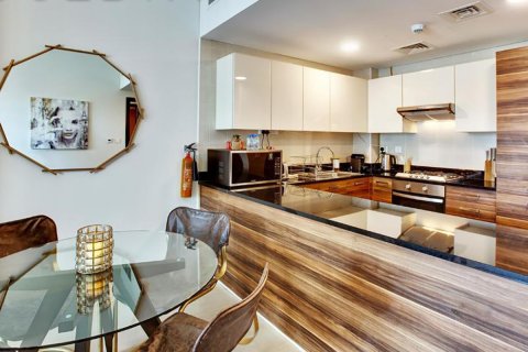 Apartamento en Dubai Marina, Dubai, 2 dormitorios, 137 m², № 29951 - foto 1