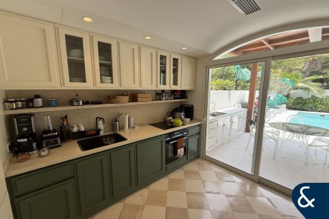 Villa à Springs 15, The Springs, Dubai, 3 chambres, 228 m², № 75325 - photo 3