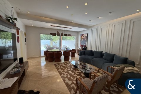 Villa à Springs 15, The Springs, Dubai, 3 chambres, 228 m², № 75325 - photo 7