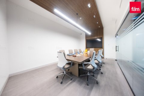 Oficina en Dubai, 196.1 m², № 95459 - foto 7