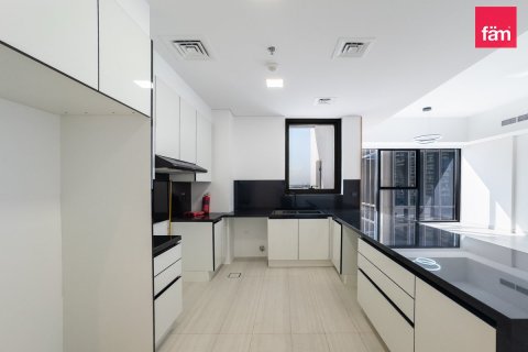 Apartment in Business Bay, Dubai 3 bedrooms, 145.1 sq.m. № 95456 - photo 28