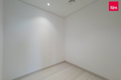 Apartment in Business Bay, Dubai 3 bedrooms, 145.1 sq.m. № 95456 - photo 14