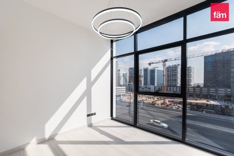 Apartment in Business Bay, Dubai 3 bedrooms, 145.1 sq.m. № 95456 - photo 10