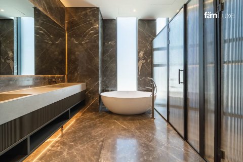 Villa in Dubai Hills Estate, Dubai 5 bedrooms, 1403.6 sq.m. № 95460 - photo 13