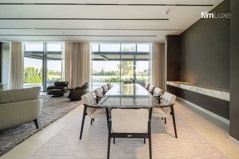 Villa in Dubai Hills Estate, Dubai 5 bedrooms, 1403.6 sq.m. № 95460 - photo 20