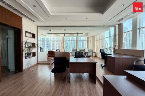 Bureau à Business Bay, Dubai, 111.9 m², № 124332 - photo 7