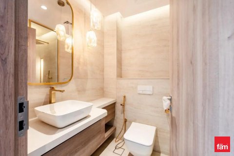 Купить квартиру в Дубай Хилс Эстейт, Дубай: 3 спальни, 210.7м², № 111330 - фото 2