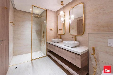 Купить квартиру в Дубай Хилс Эстейт, Дубай: 3 спальни, 210.7м², № 111330 - фото 4