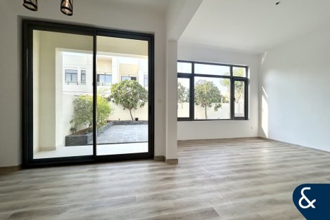 Villa en Mira Oasis, Reem, Dubai, 4 dormitorios, 263 m², № 78651 - foto 3