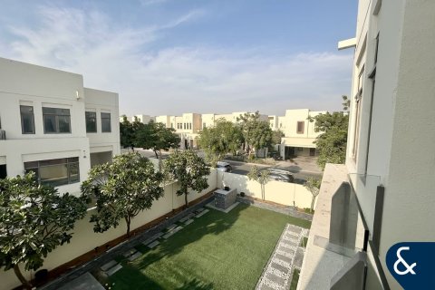Villa en Mira Oasis, Reem, Dubai, 4 dormitorios, 263 m², № 78651 - foto 12