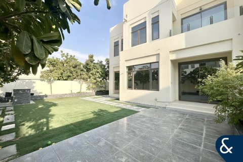 Villa en Mira Oasis, Reem, Dubai, 4 dormitorios, 263 m², № 78651 - foto 2