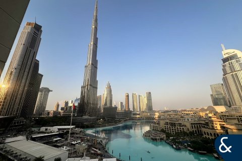 Apartamento en Downtown Dubai (Downtown Burj Dubai), Dubai, 3 dormitorios, 221 m², № 78644 - foto 1