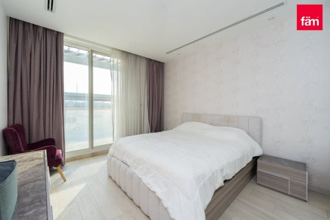 Villa en Jumeirah Park, Dubai, 4 dormitorios, 341.3 m², № 60292 - foto 16