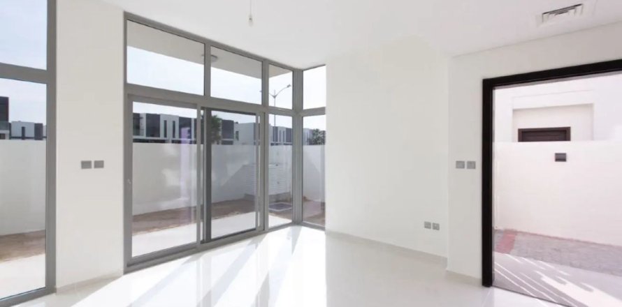 Townhouse in Dubai 3 bedrooms, 250.9 sq.m. № 60290