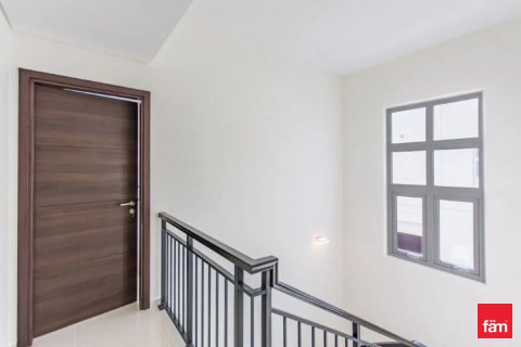 Townhouse in Dubai 3 bedrooms, 250.9 sq.m. № 60290 - photo 6