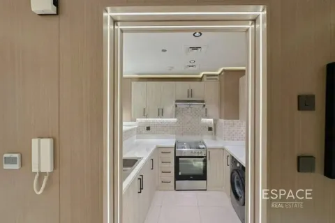 Снять в аренду квартиру в Пальме Джумейре, Дубай: 1 спальня, 75м², № 71499 - фото 3