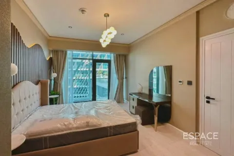 Снять в аренду квартиру в Пальме Джумейре, Дубай: 1 спальня, 75м², № 71499 - фото 5