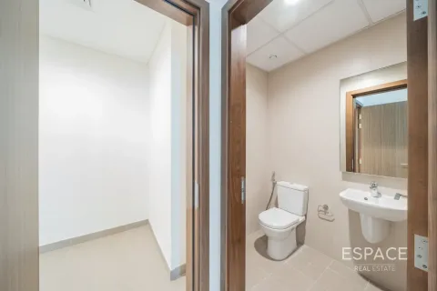 Apartment in Al Wasl, Dubai 2 bedrooms, 129 sq.m. № 122378 - photo 19