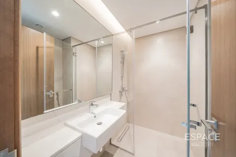 Apartment in Al Wasl, Dubai 2 bedrooms, 129 sq.m. № 122378 - photo 11